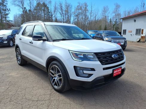 Used 2017 Ford Explorer Sport AWD/4WD image 8