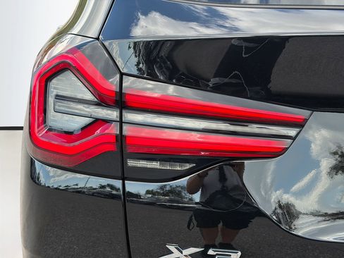 Used 2023 BMW X3 xDrive30i w/ Premium Package w/ZPA image 10