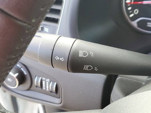 Used 2023 Jeep Renegade Limited AWD/4WD image 17