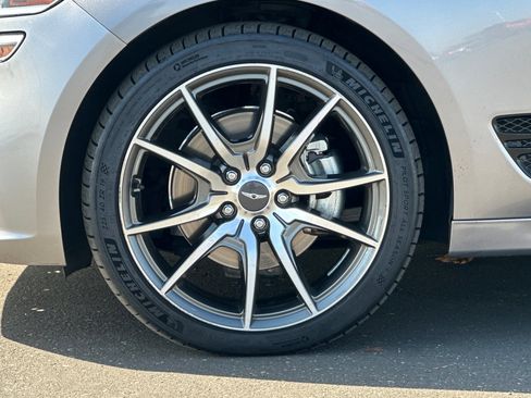 Used 2023 Genesis G70 2.0T image 25