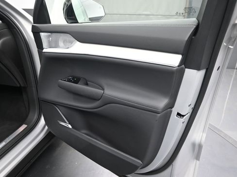 New 2025 Volvo EX90 Ultra image 19