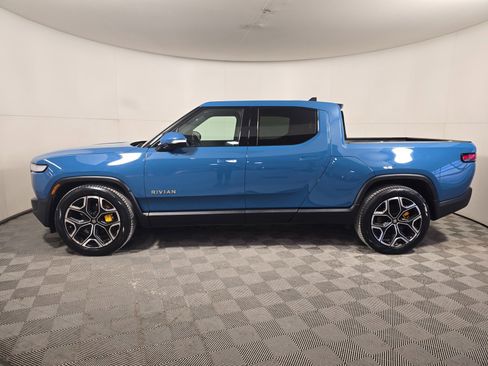 Used 2022 Rivian R1T Adventure image 2