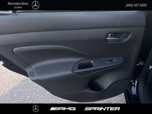 Used 2023 Nissan Versa SV image 18