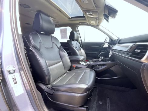 Used 2025 Kia Telluride S AWD/4WD image 16
