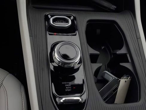 New 2026 Jeep Cherokee Limited image 35