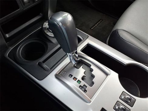 Used 2016 Toyota 4Runner SR5 image 24