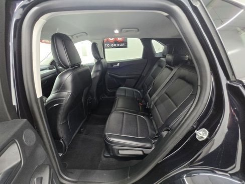 Used 2021 Ford Escape SEL w/ Technology Package FWD image 14