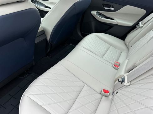 New 2026 Nissan Sentra SL w/ Floor Mat Package image 4