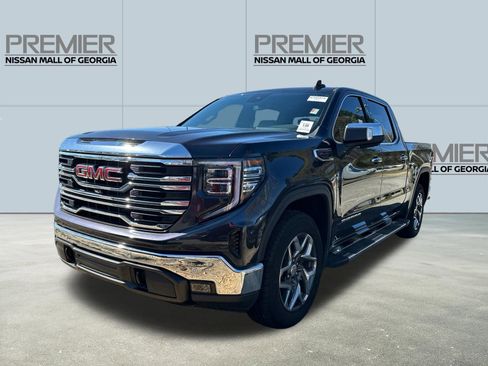 Used 2022 GMC Sierra 1500 SLT w/ SLT Premium Plus Package image 1