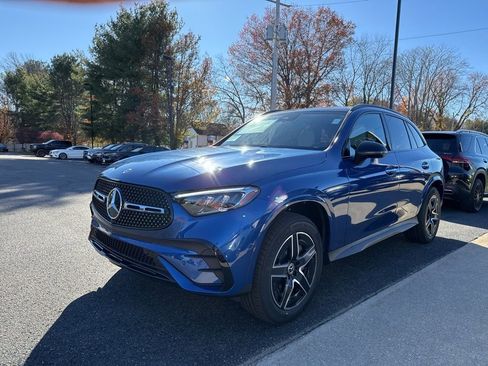 New 2026 Mercedes-Benz GLC 300 4MATIC image 3