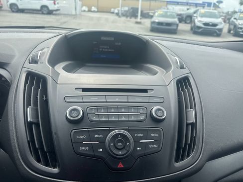 Used 2017 Ford Escape SE AWD/4WD image 22