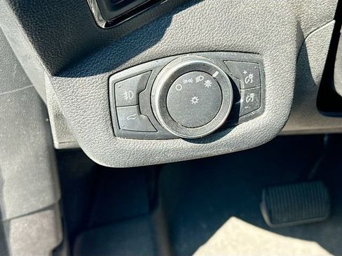 Used 2018 Ford Escape Titanium AWD/4WD image 15