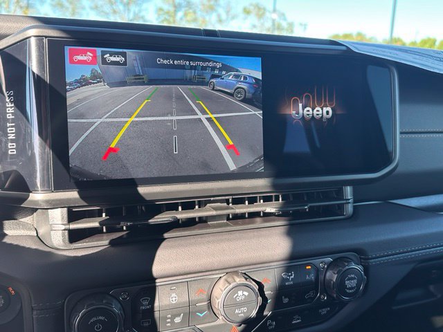 New 2027 Jeep Wrangler Unlimited Sahara AWD/4WD image 26