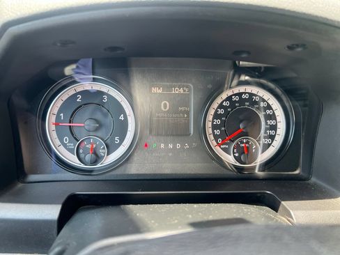 Used 2018 RAM 2500 SLT AWD/4WD image 24