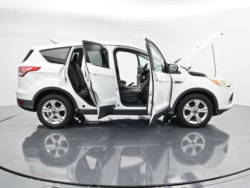 Used 2016 Ford Escape SE AWD/4WD image 41