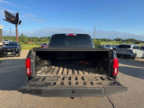 Used 2018 Ford F150 Platinum w/ Equipment Group 701A Luxury AWD/4WD image 16