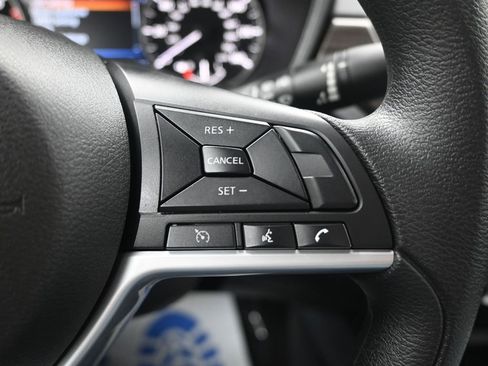 Used 2025 Nissan Altima 2.5 SV image 25