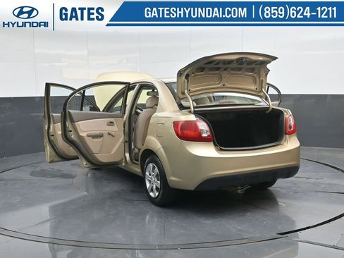 Used 2011 Kia Rio LX image 45