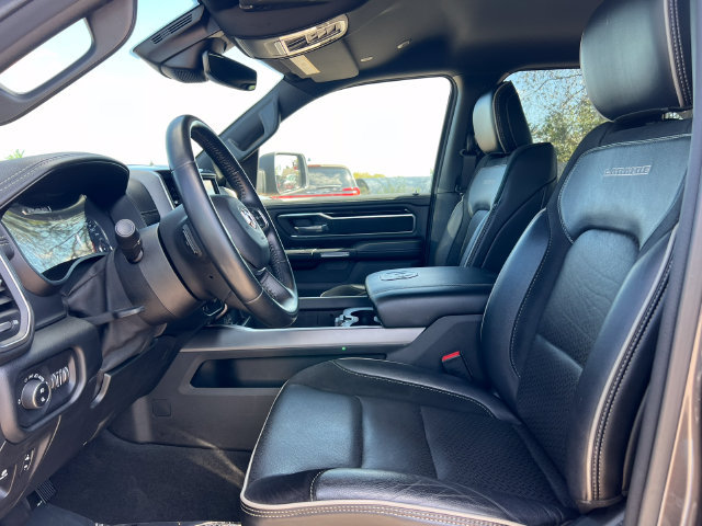 Used 2021 RAM 1500 Laramie w/ Sport Appearance Package AWD/4WD image 4