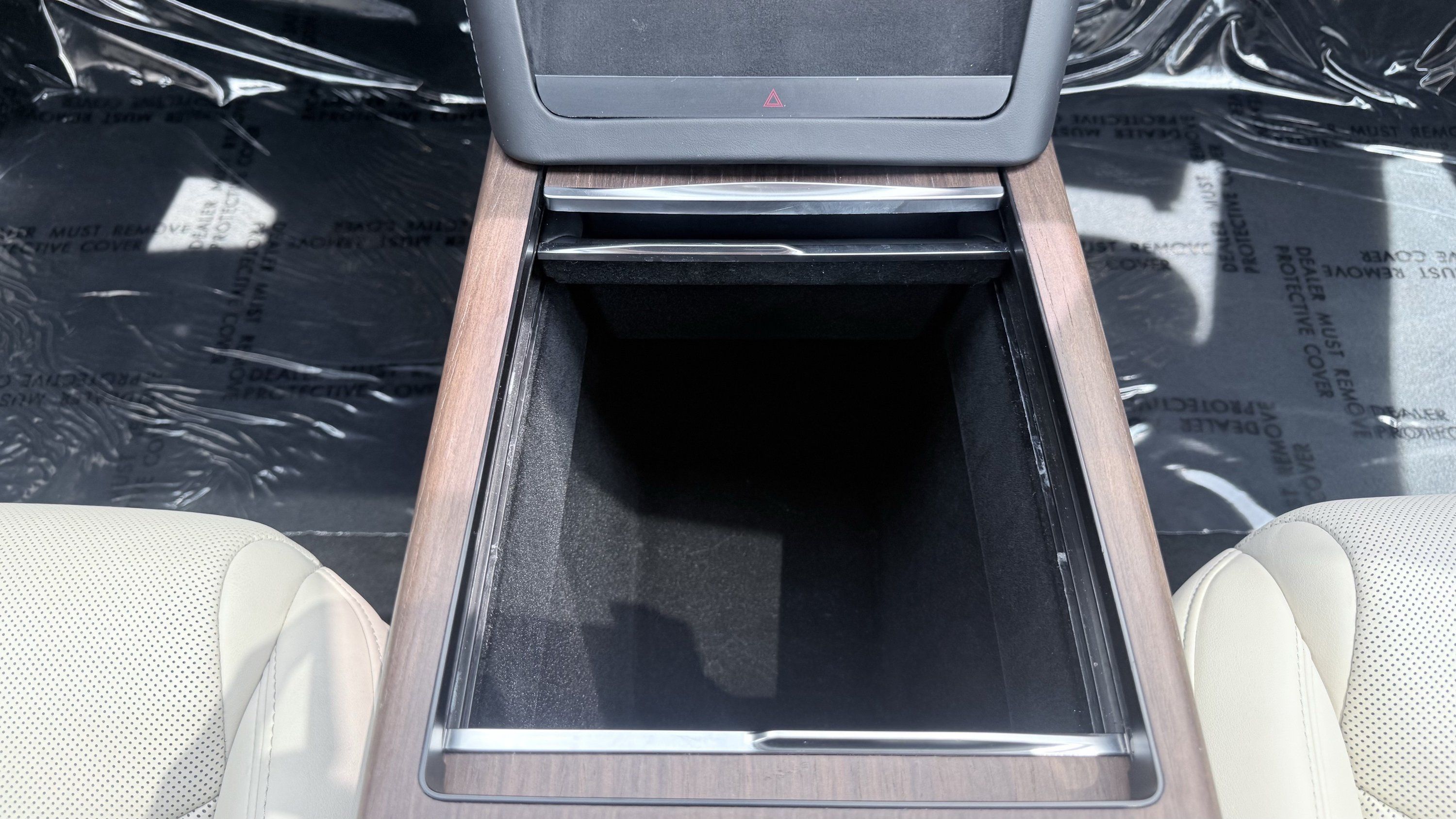 Used 2025 Tesla Model S AWD/4WD image 60