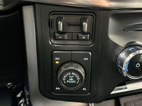 Used 2022 Ford F150 Platinum w/ Equipment Group 701A High image 29