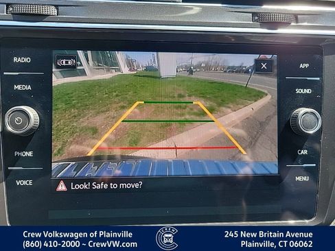 Certified 2023 Volkswagen Tiguan SE w/ Panoramic Sunroof Package image 7