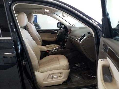 Used 2017 Audi Q5 3.0T Premium Plus w/ Technology Package AWD/4WD image 17
