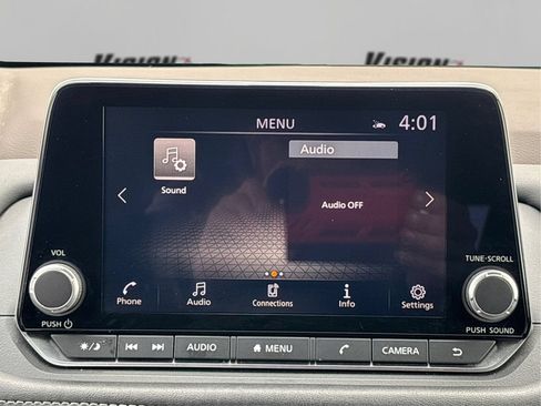 Used 2023 Nissan Rogue SV AWD/4WD image 19