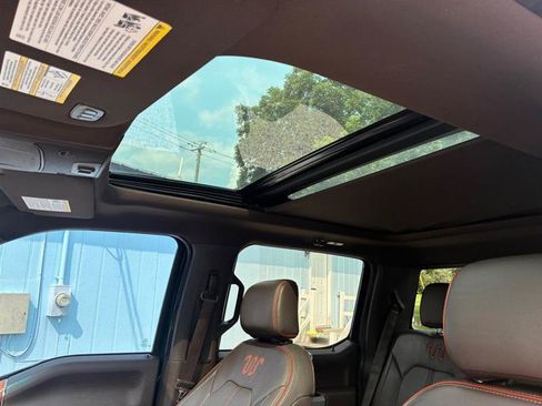 Used 2015 Ford F150 King Ranch w/ Equipment Group 601A Luxury AWD/4WD image 17
