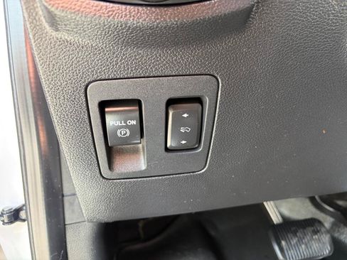 Used 2018 Ford F150 Lariat AWD/4WD image 13