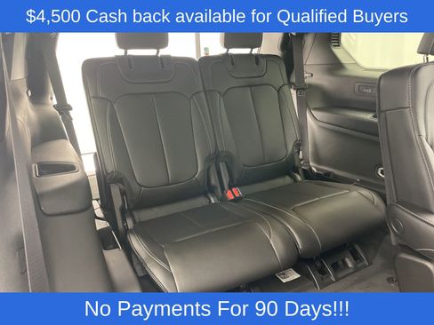 New 2025 Jeep Grand Cherokee L Limited w/ Black Appearance Package image 30