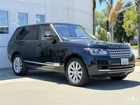Used 2017 Land Rover Range Rover HSE AWD/4WD image 3