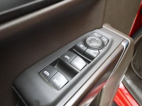 Used 2021 GMC Sierra 1500 SLT w/ SLT Premium Plus Package image 9