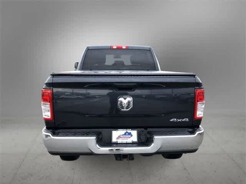 Used 2020 RAM 3500 Tradesman w/ Chrome Appearance Group image 5
