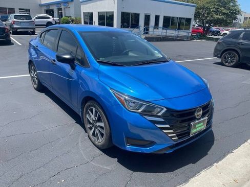 Used 2024 Nissan Versa S w/ S Plus Package FWD image 3