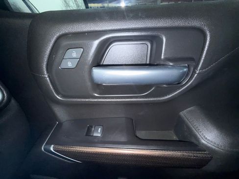 Used 2020 Chevrolet Silverado 1500 LT image 36