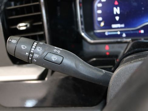 Used 2024 Chevrolet Silverado 1500 LTZ image 25