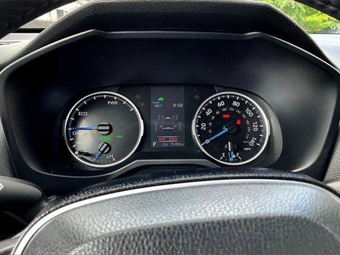 Used 2021 Toyota RAV4 XLE Premium image 43