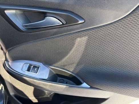 Used 2024 Chevrolet Malibu LS image 35