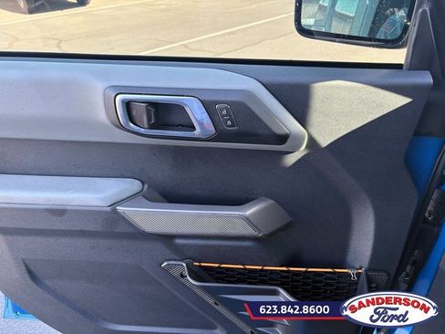 Used 2022 Ford Bronco Badlands AWD/4WD image 12