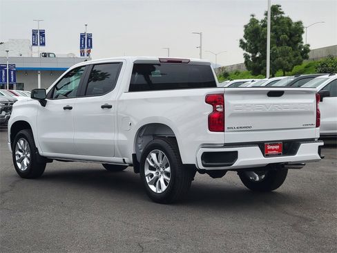 New 2026 Chevrolet Silverado 1500 Custom image 2