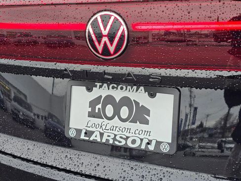 New 2026 Volkswagen Atlas Cross Sport SEL R-Line image 16