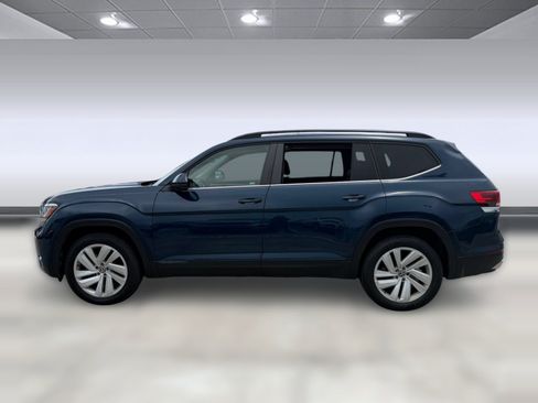 Used 2021 Volkswagen Atlas SE FWD image 2