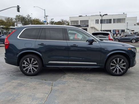 New 2024 Volvo XC90 B5 Plus w/ Protection Package Premier AWD/4WD image 2