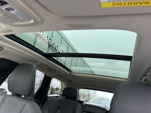 Certified 2025 Volvo XC60 B5 Plus AWD/4WD image 26