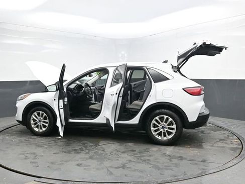 Used 2022 Ford Escape SE FWD image 44