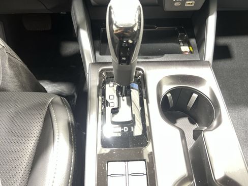 New 2026 Subaru Outback Limited XT AWD/4WD image 20
