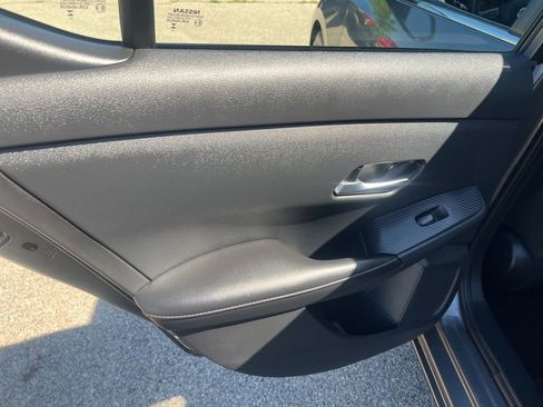 Certified 2023 Nissan Sentra S FWD image 10