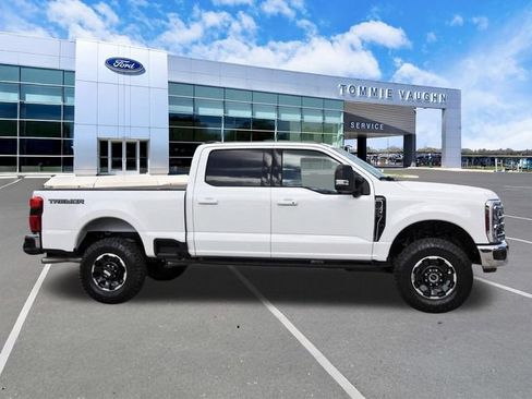 Used 2026 Ford F250 Lariat w/ Tremor Off-Road Package AWD/4WD image 5