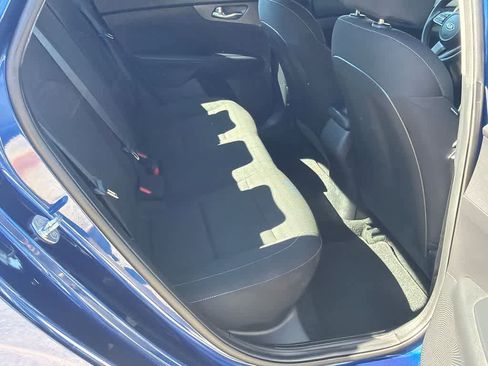 Used 2021 Kia Forte LXS image 14